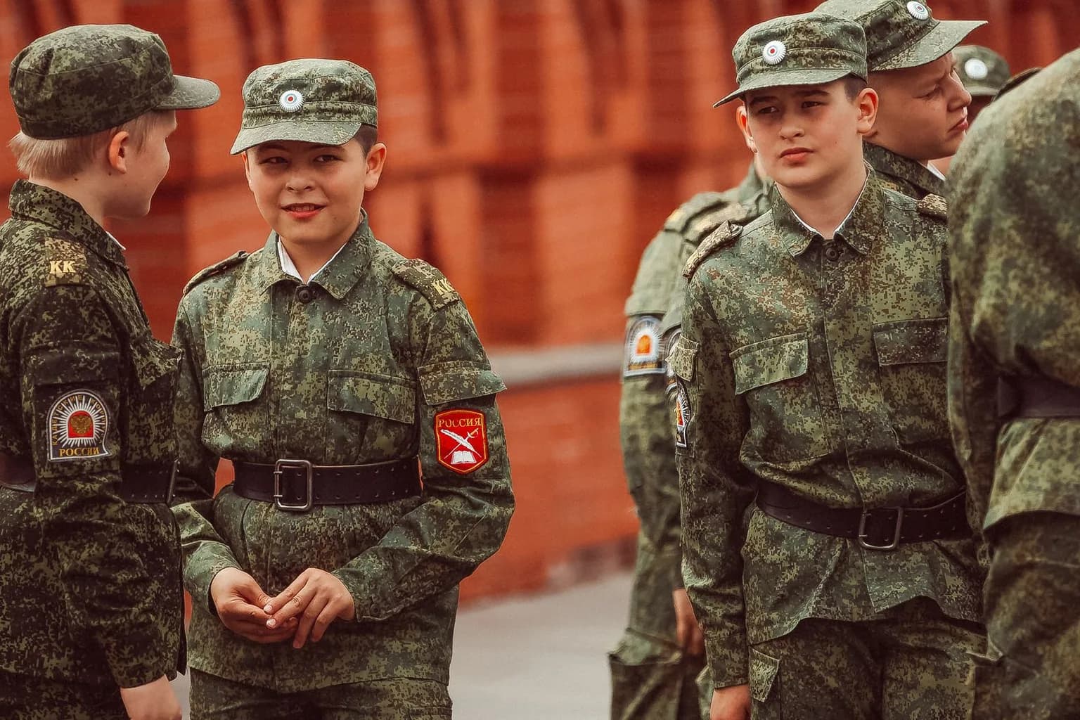 Soldiers in military uniform at a post, representing Russian and Belarusian military cooperation