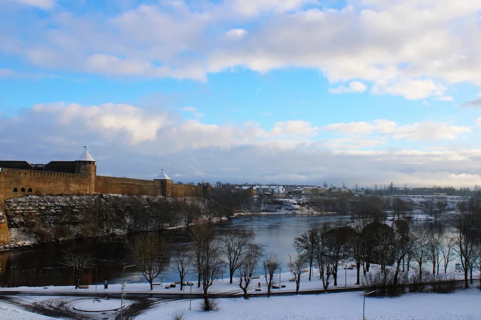 The Narva River crossing between Estonia and Russia, with the Narva castle and Ivangorod fortress facing each other across the border