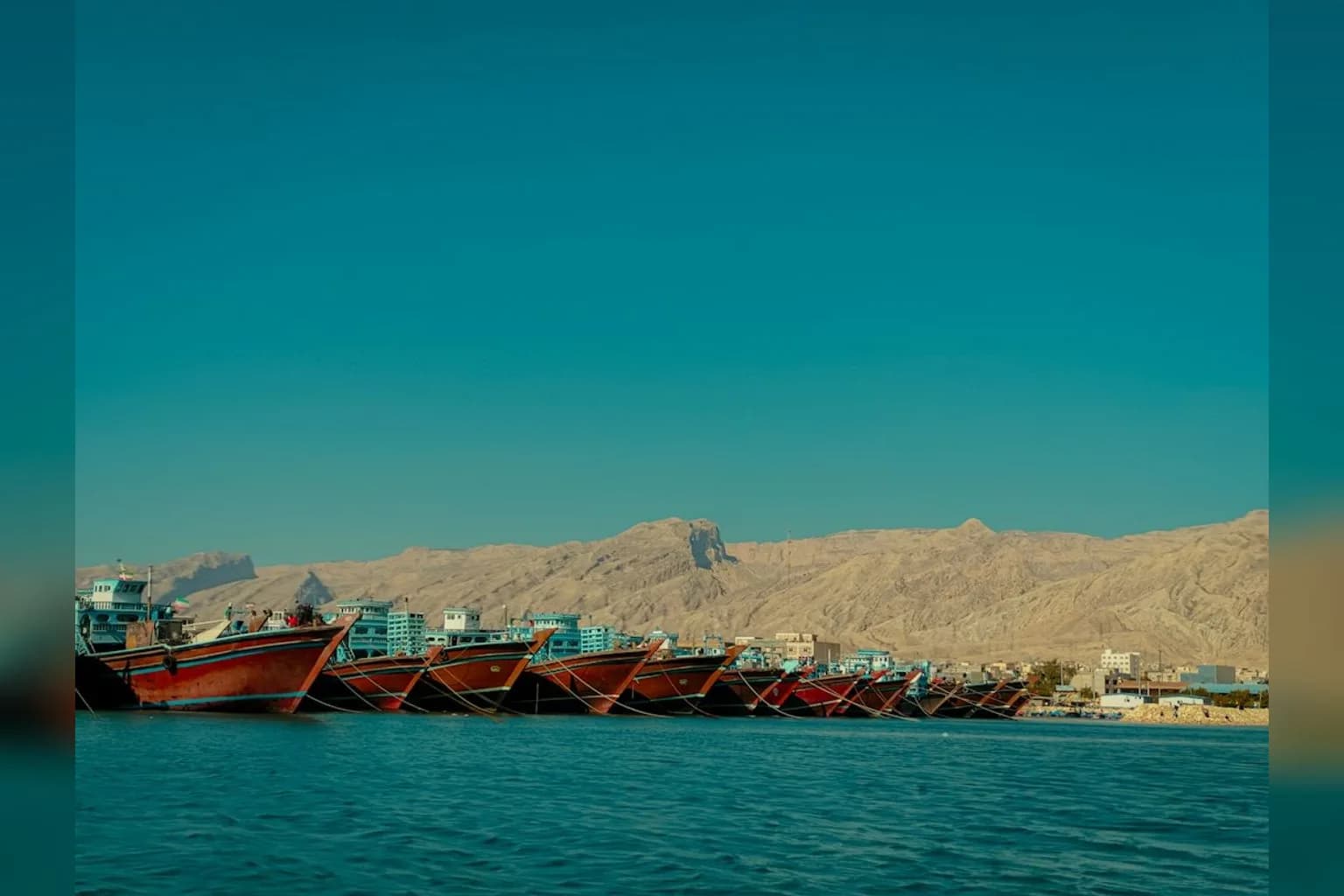 An oil refinery or tanker operating in the Persian Gulf region