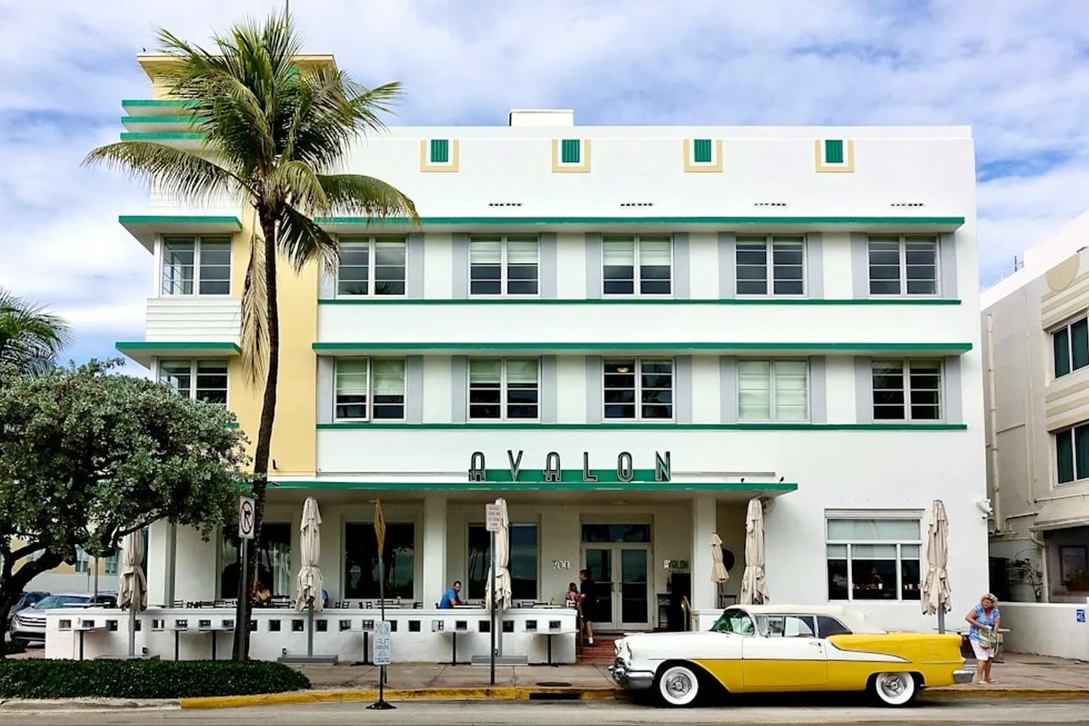 Exterior of a federal courthouse building in Miami, Florida
