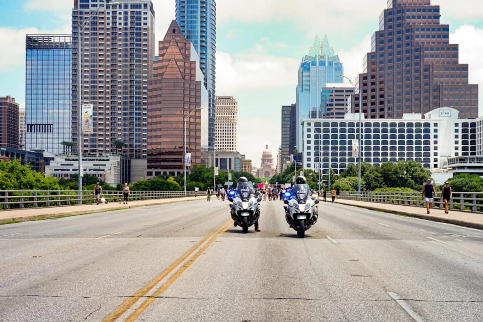 Police vehicles at a traffic stop scene in Austin, Texas